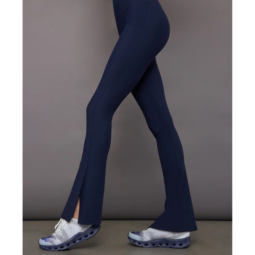 Carbon38 Split Bootcut Legging in Melt Small Navy